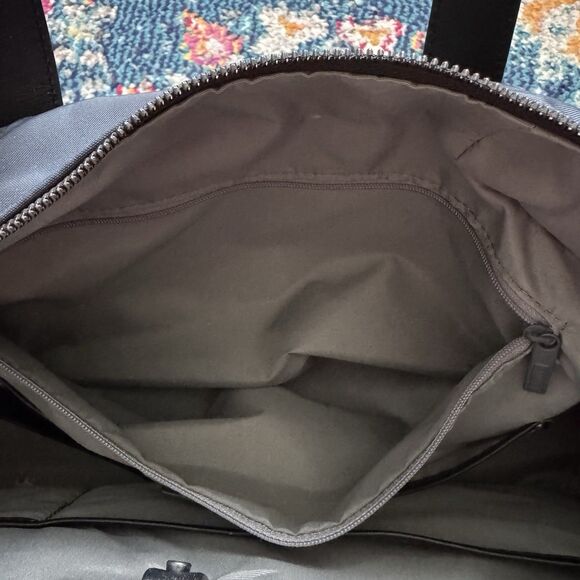 Away The Everywhere Bag Navy Blue Pockets Carry On Travel Nylon Duffle Bag - Picture 8 of 16